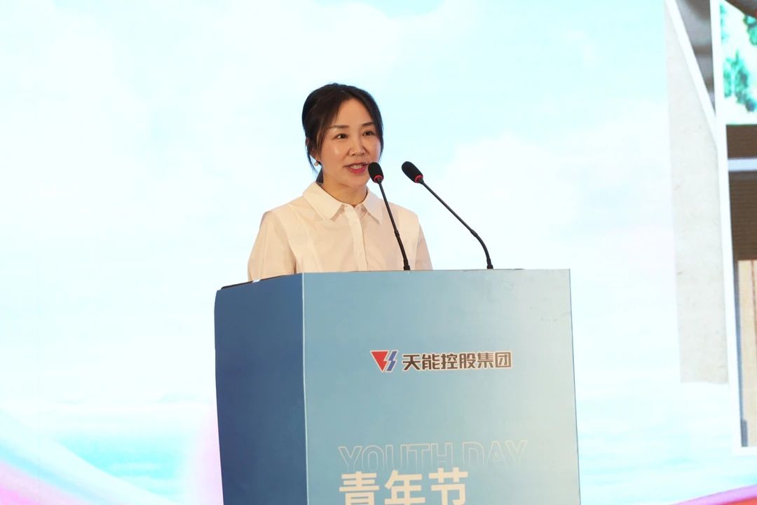 才聚琳琅娱乐 智创未来｜琳琅娱乐青年这样过五四.jpg